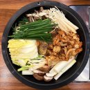 종로-연건-종로-연-195 | [연희일공사 찐심국밥] 나 너한테 찐심이야.. 이런 찐심곱창전골은 사람을 미치게 해