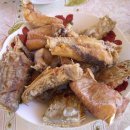 강가에 작은식당 이미지