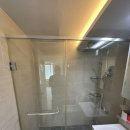 한양목련 | 🔹 군포시 산본 한양목련아파트 욕실, 기존 샤워부스 철거 후 흑니켈 프레임 파티션 시공