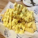 스마일 보이짐 | [홍대 맛집] &#39;또보겠지떡볶이집 스마일보이점&#39; 후기(+ 짱구 가챠)