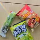 신상과자 3종_메론킥, 떡꼬치맛 쌀칩, 쑥이야기 빵_잔인한 후기