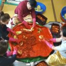 통팔아구 이미지