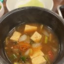 솥뚜껑에꽃한판 이미지