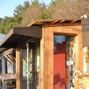 바닷가이솝아저씨네집 | <컨테이너 리모델링 소개> 거제작업장 이솝아저씨_거제도 목공작업소, 빈티지, 거제도 펜션