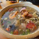 노면주차장(97) 위 | 인천 영종도 / 찐 칼국수 맛집 / 97도씨해물칼국수 영종도본점🐚 (솔직 후기)