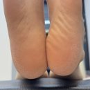 유니이네일 | [안산 발각질] 일회용 패드로 위생 완벽! 유니이네일 프리미엄 각질&스파 후기 👣
