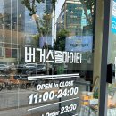 범어역 엘리베이터 앞 이미지