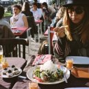 견들의 밥상 이미지