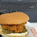 화곡본동시장 | 슈퍼크리스피 화곡본동시장점 오픈런 후기 1000원 치킨버거 득템ㅋㅋ