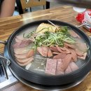 병장부대찌개와 찬 이미지