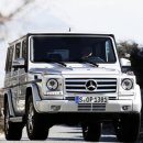 진격의 타이어 이미지