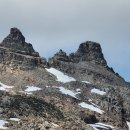 Gothic Basin - Foggy Lake 이미지