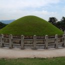 장군묘 화장실 이미지