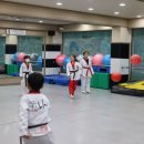 경희대꿈태권도장 | 전문 태권도장 &#34;점프스쿨 경희대부부태권도&#34; 놀라운 경험 :)