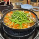 모란버섯칼국수매운탕