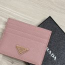 (주)에이치에프메탈무역 | 프라다 사피아노 트라이앵글 로고 카드지갑 피치 | 내돈내산 핑크 명품 카드지갑 추천 | 20대 여자 선물