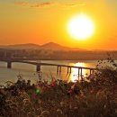 떠오르는태양 이미지