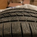 Goodyear eagles run on flat 245/45R/19 102V all season tire 2개 팝니다 이미지