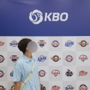 ⚾️ KBO 스토어 신사논현점 방문 후기 ⚾️ (KBO 굿즈 | 기아타이거즈 입점 | 유니폼 실착 | 피칭존 체험...