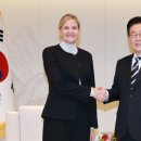 李대통령, IOC 회장 접견…“韓 체육 발전에 많은 관심과 지원 부탁”﻿ 이미지