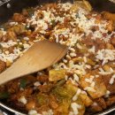 유가솜씨닭갈비 로고
