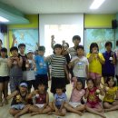 얘들아 도서관에서 놀자 이미지