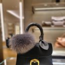 주식회사 에이쇼핑 | 심심해서 써보는 명품백 쇼핑 후기(더현대 서울)