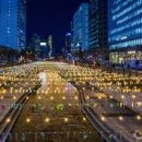 청계천 연등 거리 걷기좋은길, 서울산책하기좋은곳 이미지