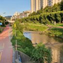 지곡천 산책로 이미지