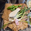 수레실길 | 능평동맛집한식 [수레실본가] 본가 볏짚초벌 가족세트 구성 미쳤다 오겹살 막창 껍데기 한판