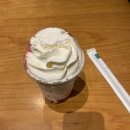 스타벅스한남동R점 | [용산/한남] 스타벅스 한강진역R점 딸기 딜라이트 요거트 블렌디드 내돈내산 후기