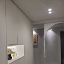 프레스코인테리어 | [인테리어일기] 베스티 프레스코 회벽 웜 미스트 그레이 + 자연애 그레이콘크리트 + 발렌블랑 조합