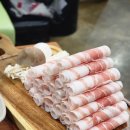 뚱이 삼겹살 이미지