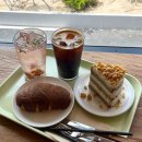 부산 하단 카페 이프유스테이 케이크, 소금빵 맛집 ! | 내돈내산