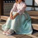 21세기 정약국 | 21세기 대군부인 아이유 크록스 신발 정보 시몬로샤 협찬 샌들 스타일링