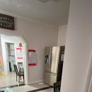 Nice room available on May 1st in Downtown Gerrard and Greenwood 이미지