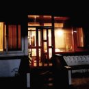 빨간 시골집 이미지