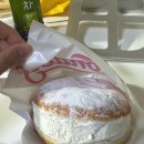 참소프트 | 던킨 말차 가나슈 퍼프 소프트 우유크림 도넛 솔직후기