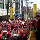 시청 정문 앞 이미지