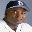 [MLB] SD [Tony Gwynn] 토니 그윈 영원한 3할 타자 명전 우익수 [통산성적 타율 3.38 홈런 135 안타 3.141 도루 319 기록] 이미지