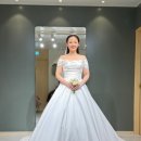 W #17 브라이드영 본식 드레스 셀렉 (지정 계약 혜택, 퍼스트웨어 추가금)