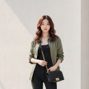 샤넬 보이백 vs 19백 전격 비교: 장단점 및 2026 가죽 관리 꿀팁 총정리
