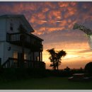 언덕위의 하얀집 이미지