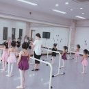 김은희무용학원 이미지