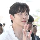 241001[앳스타일] 이준호, 공까지 잘 던져…사촌 위해 '최강야구' 시구자 등판 이미지