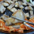 통돼지 볶음찌개 전문점 이미지