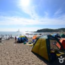 붉은 노을과 함께하는 해변 캠핑, 인천 왕산해수욕장 이미지