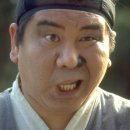 [관상학] '일복점' 또는 '머슴점', 관상으로 읽는 중년기의 운명 (콧대 좌우측 점) 이미지