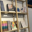 심심주택 | 주택 개조 아늑한 경남 남해 &#39;카페 안화&#39; | 주차장 | 내돈내산 후기