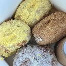 &#39;초당옥도나스&#39; 초당옥수수 도넛 3종 후기와 주말 웨이팅, 대부도 맛집 디저트